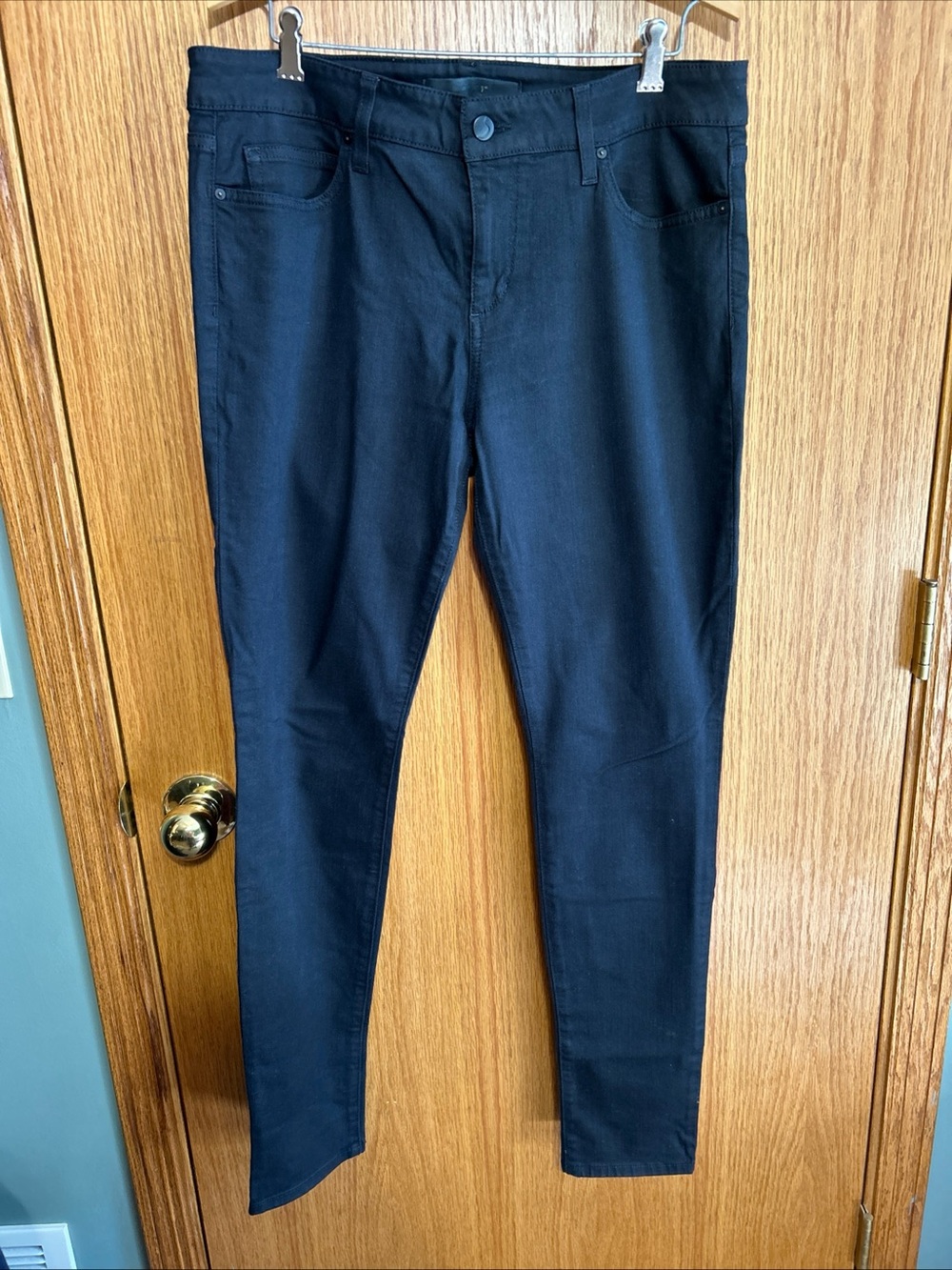 Joes Jeans womens size 32/34 Skinny Black Mid Rise Stretch 31” Inseam
